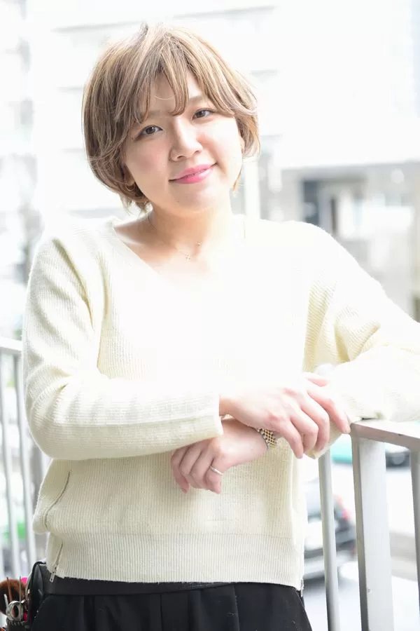 安本 有里